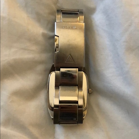 Watch - Picture 2 of 2